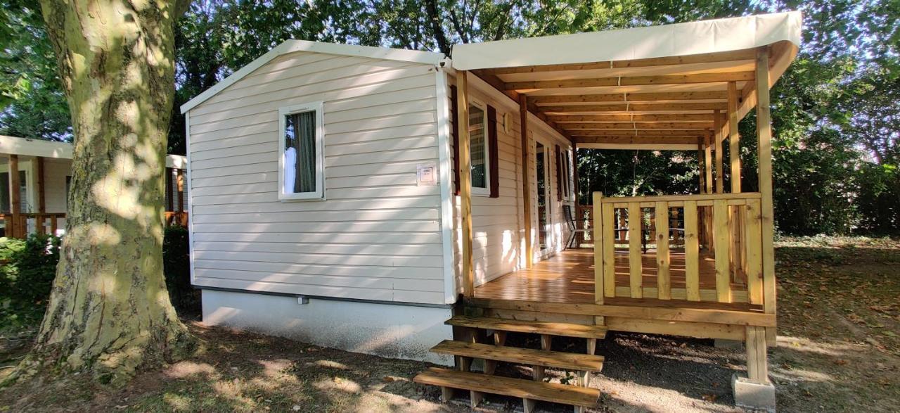Camping Le Brochet Péronne Exterior foto